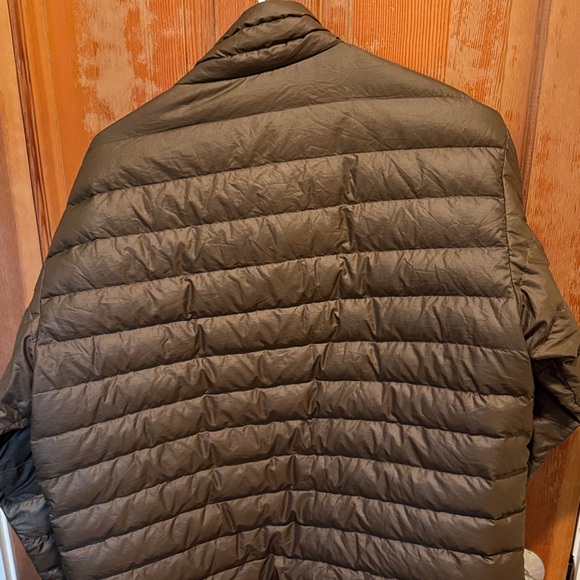 Patagonia Men's Brown Puffer Jacket - Picture 8 of 8